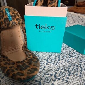 Tieks Leopard Pattern Flats with Turquoise Accents
